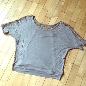 Women’s Express Top